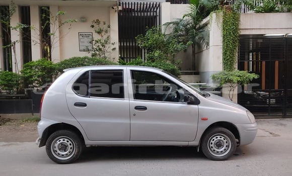 কেনা ব্যবহৃত TATA Indigo Silver গাড়ী মধ্যে ঢাকা মধ্যে Dhaka কেনা ব্যবহৃত TATA Indigo Silver গাড়ী মধ্যে ঢাকা মধ্যে Dhaka
