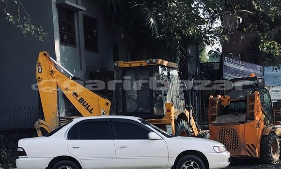 Buy Used 1994 Toyota Corolla in Dhaka, Dhaka Buy Used 1994 Toyota Corolla in Dhaka, Dhaka