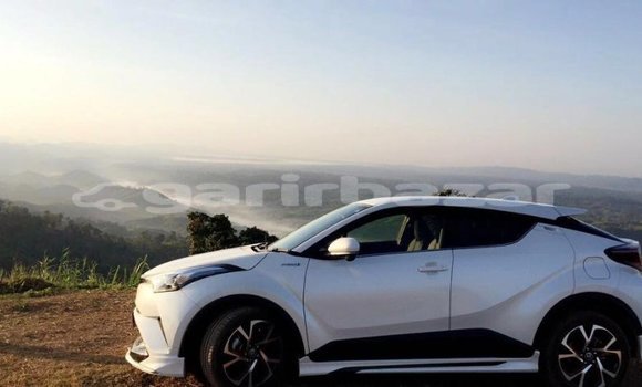 Buy Used 2017 Toyota CH-R in Dhaka, Dhaka Buy Used 2017 Toyota CH-R in Dhaka, Dhaka