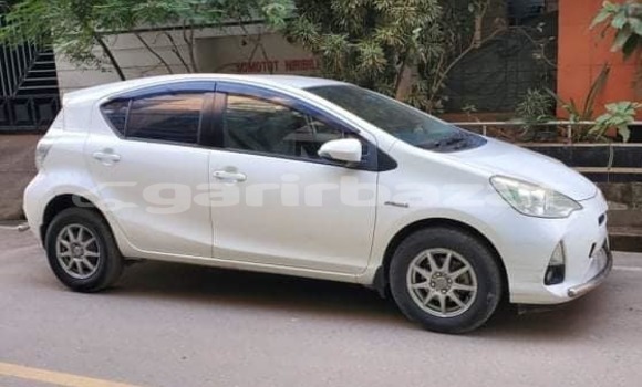 Buy Used 2013 Toyota Aqua in Dhaka, Dhaka Buy Used 2013 Toyota Aqua in Dhaka, Dhaka