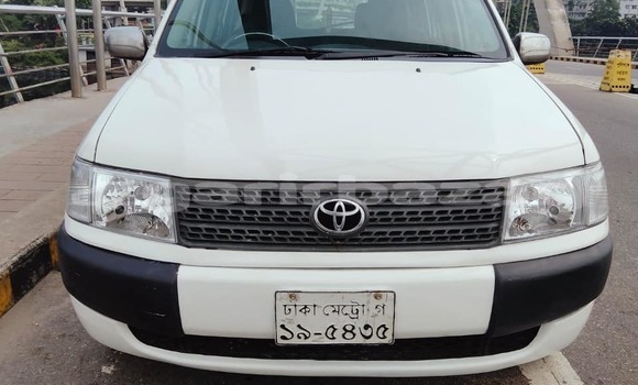 কিনুন ব্যবহৃত Toyota গাড়ী কিনুন ব্যবহৃত Toyota গাড়ী