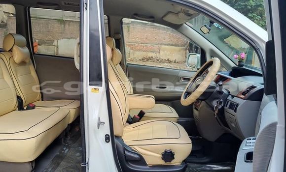 কেনা ব্যবহৃত Toyota Noah White গাড়ী মধ্যে ঢাকা মধ্যে Dhaka কেনা ব্যবহৃত Toyota Noah White গাড়ী মধ্যে ঢাকা মধ্যে Dhaka