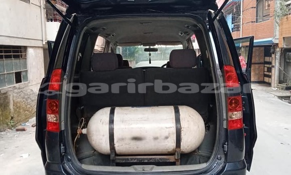 Buy Used 2003 Toyota Noah in Dhaka, Dhaka Buy Used 2003 Toyota Noah in Dhaka, Dhaka