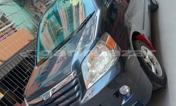Buy Used 2003 Toyota Noah in Dhaka, Dhaka Buy Used 2003 Toyota Noah in Dhaka, Dhaka