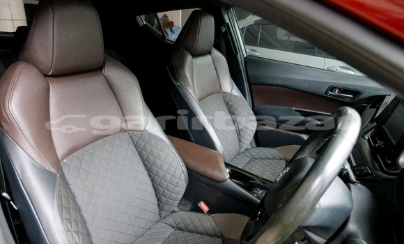 Buy Used 2017 Toyota CH-R in Dhaka, Dhaka Buy Used 2017 Toyota CH-R in Dhaka, Dhaka