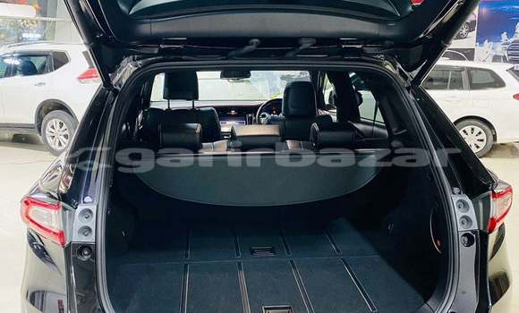 Buy Import 2019 Toyota Harrier in Dhaka, Dhaka Buy Import 2019 Toyota Harrier in Dhaka, Dhaka