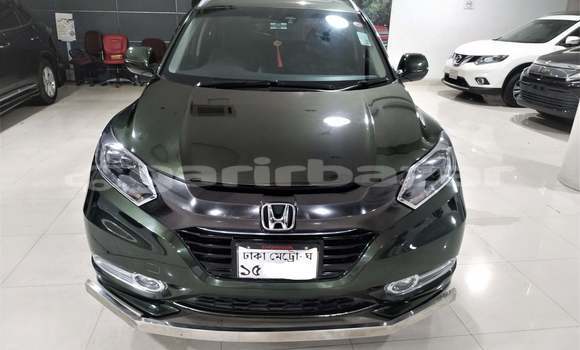 Buy Used 2014 Honda Vezel in Dhaka, Dhaka Buy Used 2014 Honda Vezel in Dhaka, Dhaka