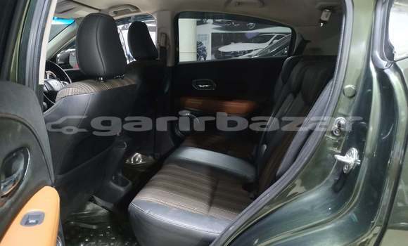 Buy Used 2014 Honda Vezel in Dhaka, Dhaka Buy Used 2014 Honda Vezel in Dhaka, Dhaka