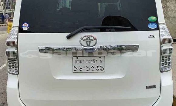 কেনা ব্যবহৃত Toyota Noah White গাড়ী মধ্যে ঢাকা মধ্যে Dhaka কেনা ব্যবহৃত Toyota Noah White গাড়ী মধ্যে ঢাকা মধ্যে Dhaka