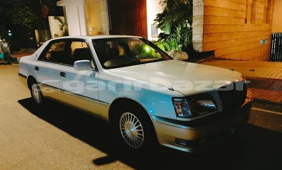 কেনা ব্যবহৃত Toyota Crown Majesta White গাড়ী মধ্যে ঢাকা মধ্যে Dhaka কেনা ব্যবহৃত Toyota Crown Majesta White গাড়ী মধ্যে ঢাকা মধ্যে Dhaka