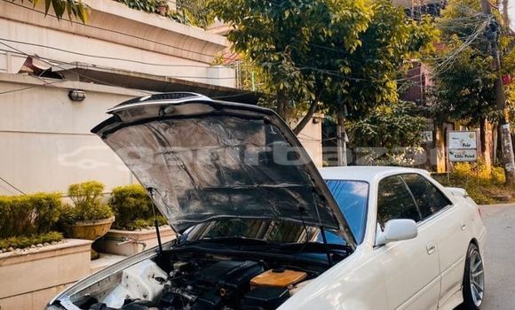 Buy Used 1997 Toyota Mark II in Dhaka, Dhaka Buy Used 1997 Toyota Mark II in Dhaka, Dhaka