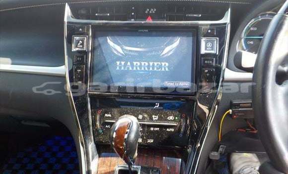 কেনা আমদানি Toyota Harrier White গাড়ী মধ্যে ঢাকা মধ্যে Dhaka কেনা আমদানি Toyota Harrier White গাড়ী মধ্যে ঢাকা মধ্যে Dhaka