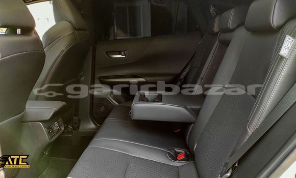 Buy Import 2021 Toyota Harrier in Dhaka, Dhaka Buy Import 2021 Toyota Harrier in Dhaka, Dhaka