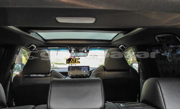 Buy Import 2021 Toyota Harrier in Dhaka, Dhaka Buy Import 2021 Toyota Harrier in Dhaka, Dhaka