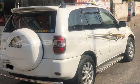 কেনা ব্যবহৃত Toyota Rav 4 White গাড়ী মধ্যে ঢাকা মধ্যে Dhaka কেনা ব্যবহৃত Toyota Rav 4 White গাড়ী মধ্যে ঢাকা মধ্যে Dhaka