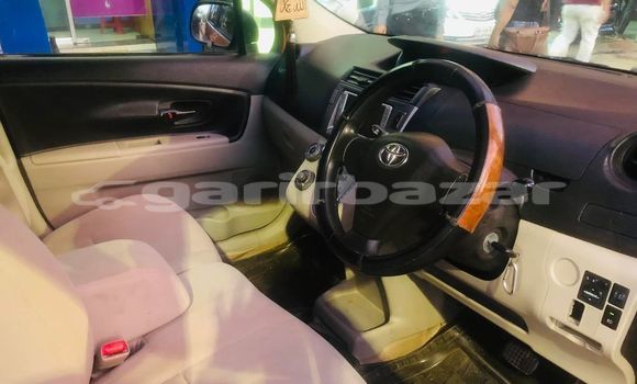 কেনা ব্যবহৃত Toyota Passo Sette Orange গাড়ী মধ্যে ঢাকা মধ্যে Dhaka কেনা ব্যবহৃত Toyota Passo Sette Orange গাড়ী মধ্যে ঢাকা মধ্যে Dhaka