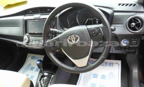 কেনা আমদানি Toyota Axio Brown গাড়ী মধ্যে ঢাকা মধ্যে Dhaka কেনা আমদানি Toyota Axio Brown গাড়ী মধ্যে ঢাকা মধ্যে Dhaka