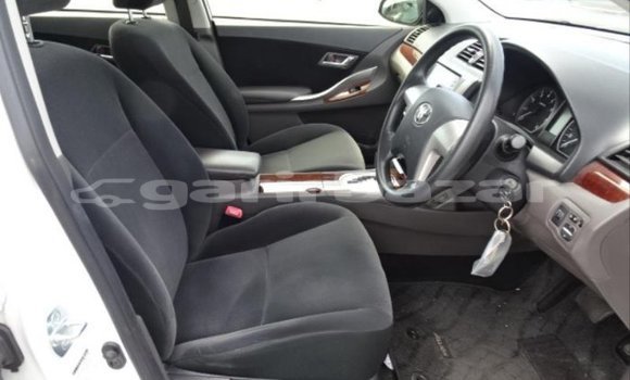 কিনুন আমদানি Toyota গাড়ী কিনুন আমদানি Toyota গাড়ী