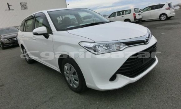 কেনা আমদানি Toyota Fielder White গাড়ী মধ্যে ঢাকা মধ্যে Dhaka কেনা আমদানি Toyota Fielder White গাড়ী মধ্যে ঢাকা মধ্যে Dhaka