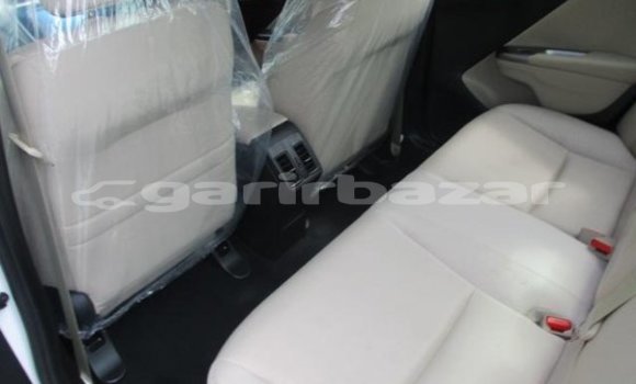 Buy Import 2016 Honda Grace in Dhaka, Dhaka Buy Import 2016 Honda Grace in Dhaka, Dhaka