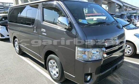 কেনা আমদানি Toyota Hi-ace Grey গাড়ী মধ্যে ঢাকা মধ্যে Dhaka কেনা আমদানি Toyota Hi-ace Grey গাড়ী মধ্যে ঢাকা মধ্যে Dhaka