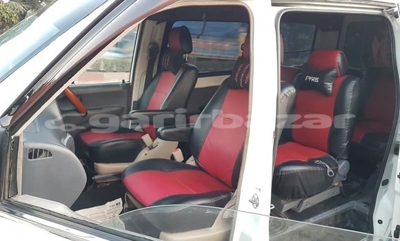 কেনা ব্যবহৃত Toyota Noah White গাড়ী মধ্যে ঢাকা মধ্যে Dhaka কেনা ব্যবহৃত Toyota Noah White গাড়ী মধ্যে ঢাকা মধ্যে Dhaka