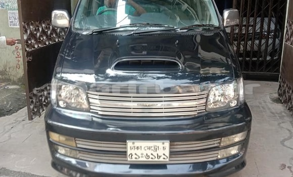 Buy Used 2001 Toyota Noah in Dhaka, Dhaka Buy Used 2001 Toyota Noah in Dhaka, Dhaka