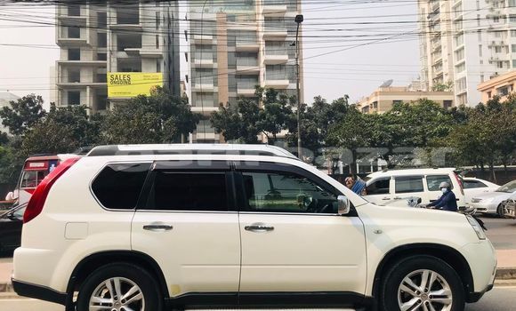 কেনা ব্যবহৃত Nissan X-Trail White গাড়ী মধ্যে ঢাকা মধ্যে Dhaka কেনা ব্যবহৃত Nissan X-Trail White গাড়ী মধ্যে ঢাকা মধ্যে Dhaka