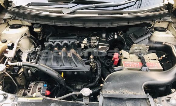 কেনা ব্যবহৃত Nissan X-Trail White গাড়ী মধ্যে ঢাকা মধ্যে Dhaka কেনা ব্যবহৃত Nissan X-Trail White গাড়ী মধ্যে ঢাকা মধ্যে Dhaka