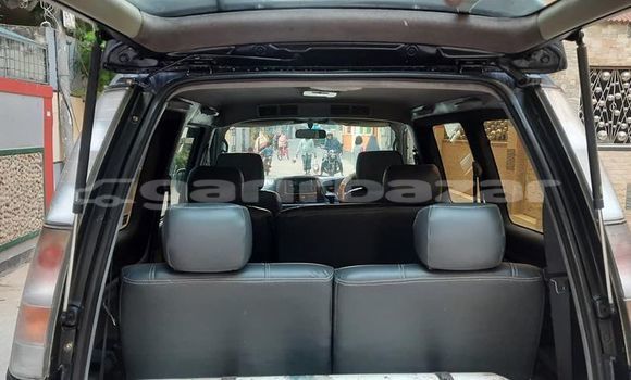 কেনা ব্যবহৃত Toyota Noah Black গাড়ী মধ্যে ঢাকা মধ্যে Dhaka কেনা ব্যবহৃত Toyota Noah Black গাড়ী মধ্যে ঢাকা মধ্যে Dhaka