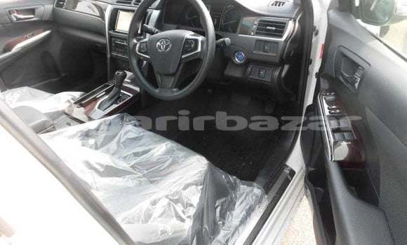 কেনা আমদানি Toyota Camry White গাড়ী মধ্যে ঢাকা মধ্যে Dhaka কেনা আমদানি Toyota Camry White গাড়ী মধ্যে ঢাকা মধ্যে Dhaka