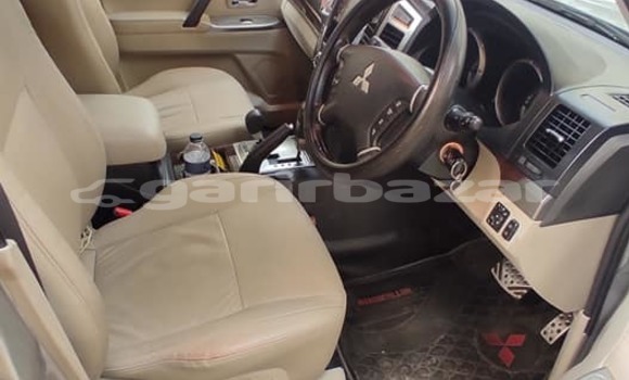 কেনা ব্যবহৃত Mitsubishi Pajero Grey গাড়ী মধ্যে ঢাকা মধ্যে Dhaka কেনা ব্যবহৃত Mitsubishi Pajero Grey গাড়ী মধ্যে ঢাকা মধ্যে Dhaka