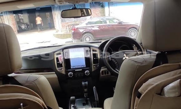 কেনা ব্যবহৃত Mitsubishi Pajero Grey গাড়ী মধ্যে ঢাকা মধ্যে Dhaka কেনা ব্যবহৃত Mitsubishi Pajero Grey গাড়ী মধ্যে ঢাকা মধ্যে Dhaka