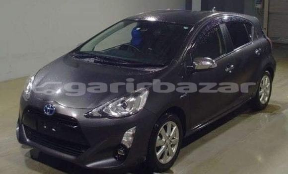 কেনা আমদানি Toyota Aqua Grey গাড়ী মধ্যে ঢাকা মধ্যে Dhaka কেনা আমদানি Toyota Aqua Grey গাড়ী মধ্যে ঢাকা মধ্যে Dhaka