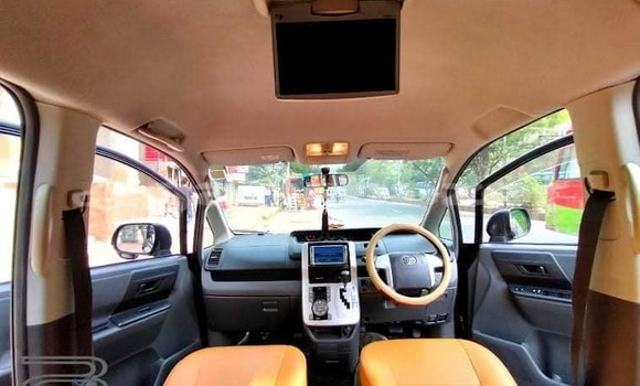 কেনা ব্যবহৃত Toyota Noah Black গাড়ী মধ্যে ঢাকা মধ্যে Dhaka কেনা ব্যবহৃত Toyota Noah Black গাড়ী মধ্যে ঢাকা মধ্যে Dhaka