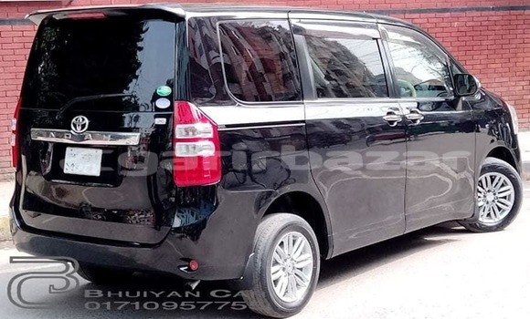 কেনা ব্যবহৃত Toyota Noah Black গাড়ী মধ্যে ঢাকা মধ্যে Dhaka কেনা ব্যবহৃত Toyota Noah Black গাড়ী মধ্যে ঢাকা মধ্যে Dhaka
