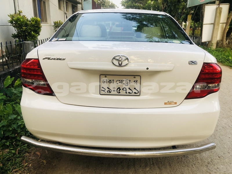Big with watermark toyota axio sylhet moulvibazar 3700