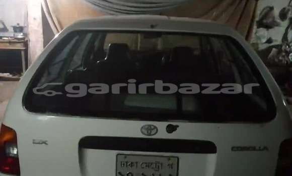 কিনুন ব্যবহৃত Toyota গাড়ী কিনুন ব্যবহৃত Toyota গাড়ী