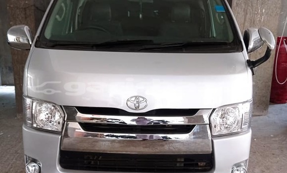 কেনা ব্যবহৃত Toyota Hiace Silver গাড়ী মধ্যে ঢাকা মধ্যে Dhaka কেনা ব্যবহৃত Toyota Hiace Silver গাড়ী মধ্যে ঢাকা মধ্যে Dhaka