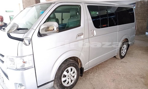 কেনা ব্যবহৃত Toyota Hiace Silver গাড়ী মধ্যে ঢাকা মধ্যে Dhaka কেনা ব্যবহৃত Toyota Hiace Silver গাড়ী মধ্যে ঢাকা মধ্যে Dhaka