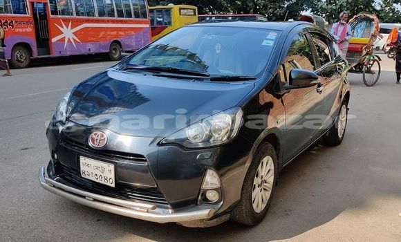 Buy Used 2013 Toyota Aqua in Dhaka, Dhaka Buy Used 2013 Toyota Aqua in Dhaka, Dhaka