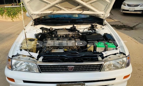 কেনা ব্যবহৃত Toyota Corolla White গাড়ী মধ্যে ঢাকা মধ্যে Dhaka কেনা ব্যবহৃত Toyota Corolla White গাড়ী মধ্যে ঢাকা মধ্যে Dhaka