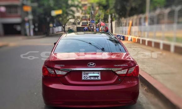 Buy Used 2011 Hyundai Sonata in Dhaka, Dhaka Buy Used 2011 Hyundai Sonata in Dhaka, Dhaka
