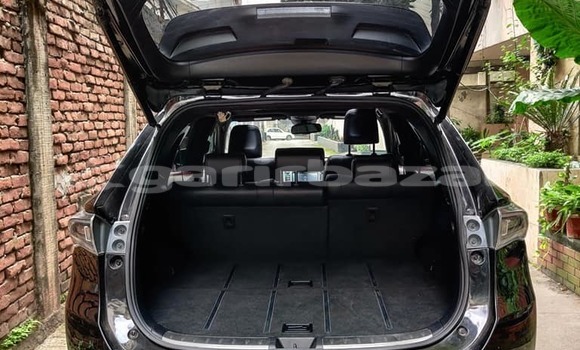 Buy Used 2016 Toyota Harrier in Dhaka, Dhaka Buy Used 2016 Toyota Harrier in Dhaka, Dhaka