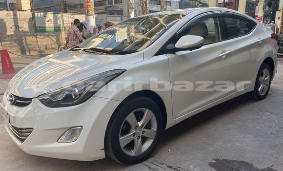 কিনুন ব্যবহৃত Hyundai গাড়ী কিনুন ব্যবহৃত Hyundai গাড়ী