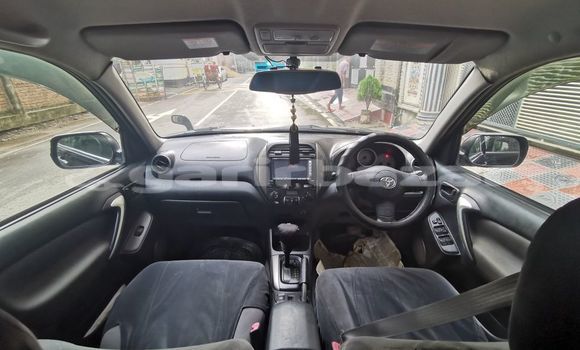 কেনা ব্যবহৃত Toyota RAV4 Black গাড়ী মধ্যে ঢাকা মধ্যে Dhaka কেনা ব্যবহৃত Toyota RAV4 Black গাড়ী মধ্যে ঢাকা মধ্যে Dhaka