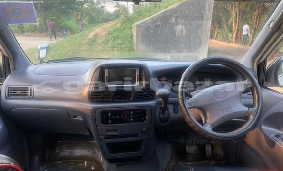 Buy Used 2006 Toyota Noah in Dhaka, Dhaka Buy Used 2006 Toyota Noah in Dhaka, Dhaka