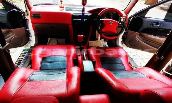 Buy Used 1995 Toyota Corolla in Dhaka, Dhaka Buy Used 1995 Toyota Corolla in Dhaka, Dhaka