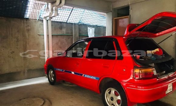 কেনা ব্যবহৃত Toyota Starlet Red গাড়ী মধ্যে ঢাকা মধ্যে Dhaka কেনা ব্যবহৃত Toyota Starlet Red গাড়ী মধ্যে ঢাকা মধ্যে Dhaka