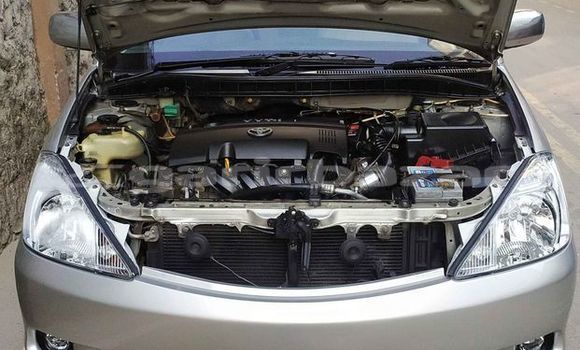 Buy Used 2002 Toyota Allion in Dhaka, Dhaka Buy Used 2002 Toyota Allion in Dhaka, Dhaka